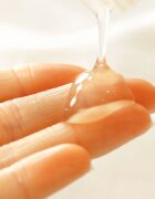 DUREX Lubrifiant si gel de masaj Guarana cu efect 2 in 1 200 ml
