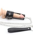 OHMAMA! Jucarie sexuala OHMAMA Fetish curea pentru suportul penisului din imitatie de piele cu lant metalic neagra