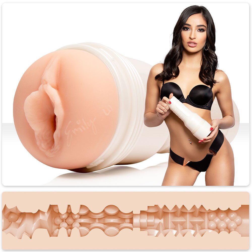 Fleshlight International SL Masturbator Realist Emily Willis Fleshlight Girls