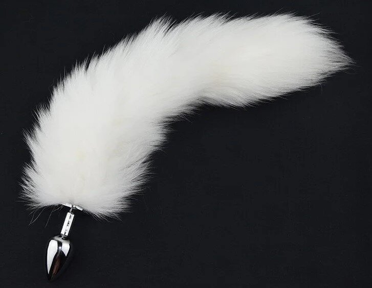 Guilty Toys Dop Anal Small cu Coada Arctic Fox Tail Argintiu/Alb Glamour