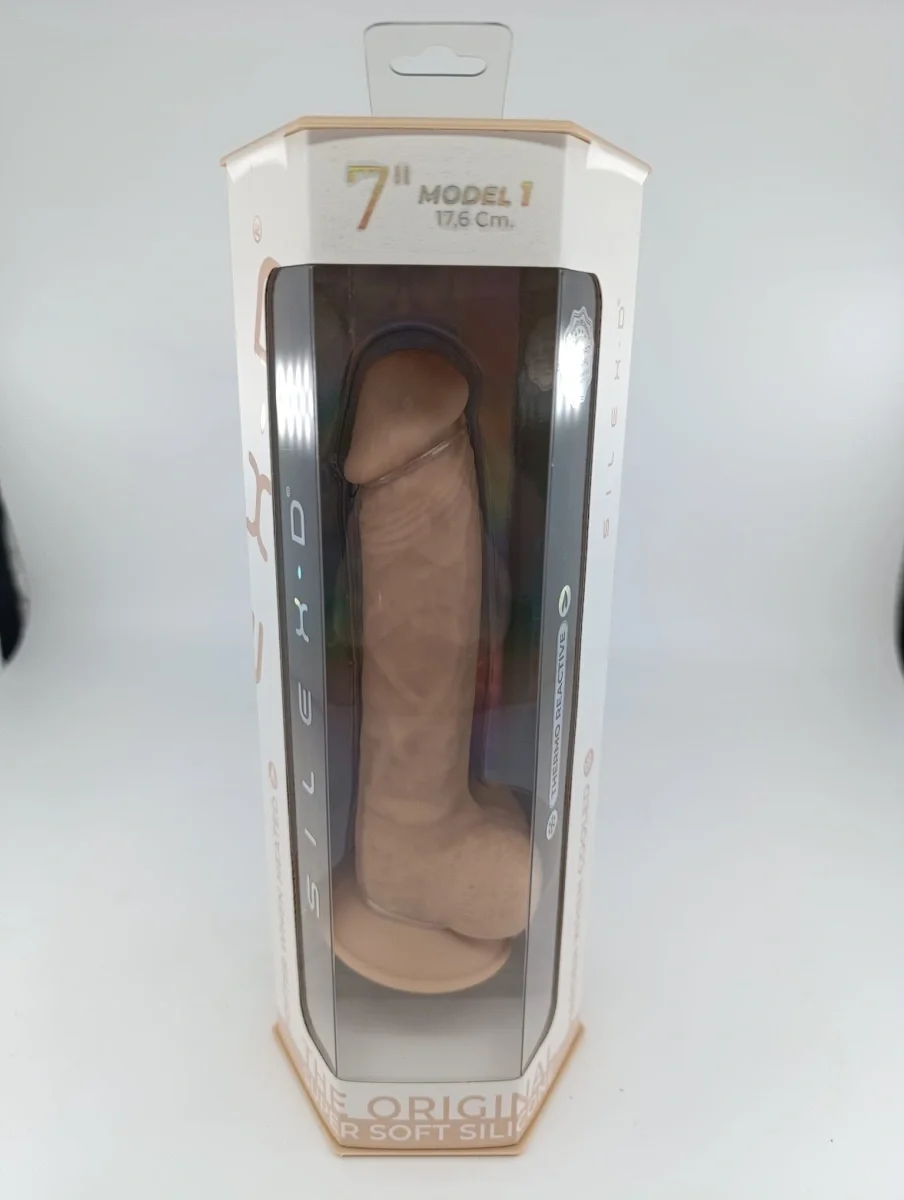 Silexd Dildo Thermo Reactive Silicon cu Memorie Dubla Densitate Caramel 17.5 cm