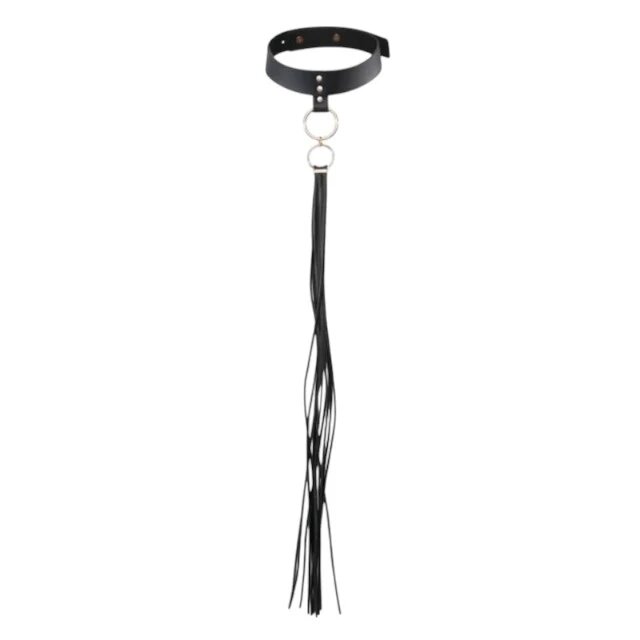 Bijoux Indiscrets Choker Maze Tassel Choker design cu inele metalice și franjuri lungi din piele ecologică negru