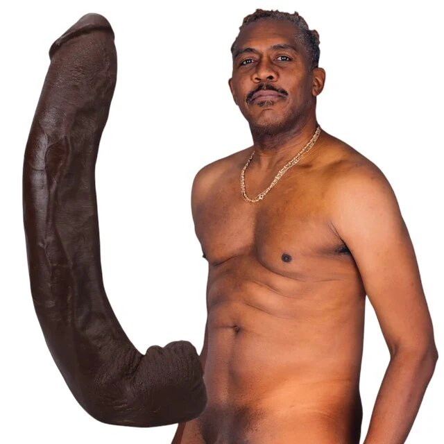 Doc Johnson Dildo realist Ultraskyn Signature Cocks - Dredd bază cu ventuză pentru fixare 34 cm culoarea maro