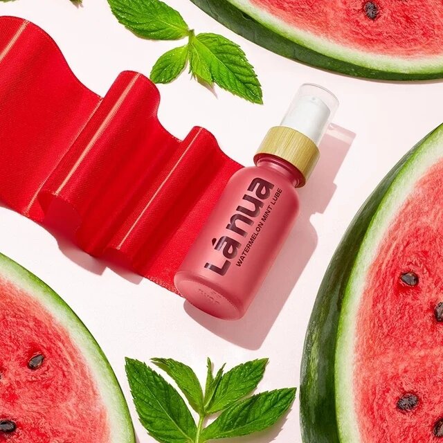 LANUA Lubrifiant LÁ NUA Watermelon Mint Flavored Lube formulă naturală cu aromă de pepene roșu și mentă 100 ml (roșu)