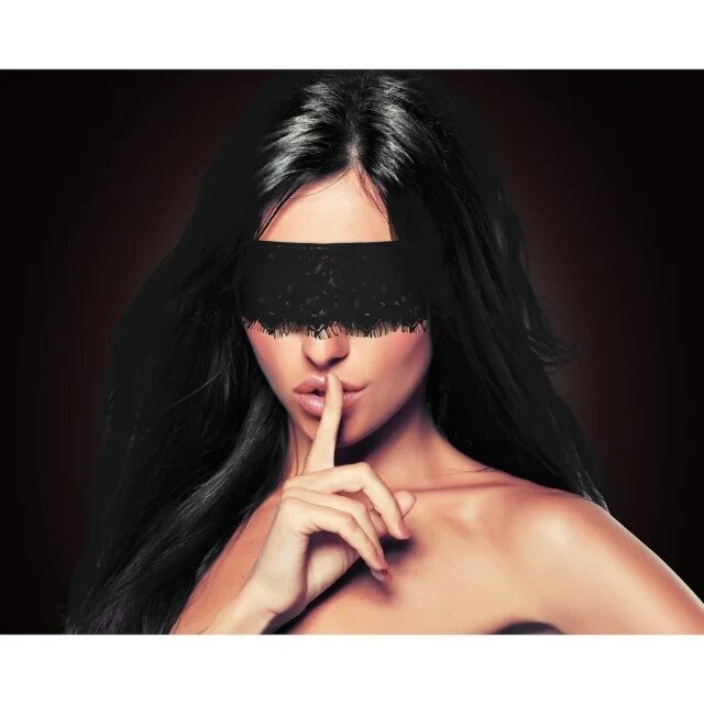 Ouch! Mască pentru ochi Mystere Lace Mask pentru jocuri erotice BDSM mărime universală culoare negru