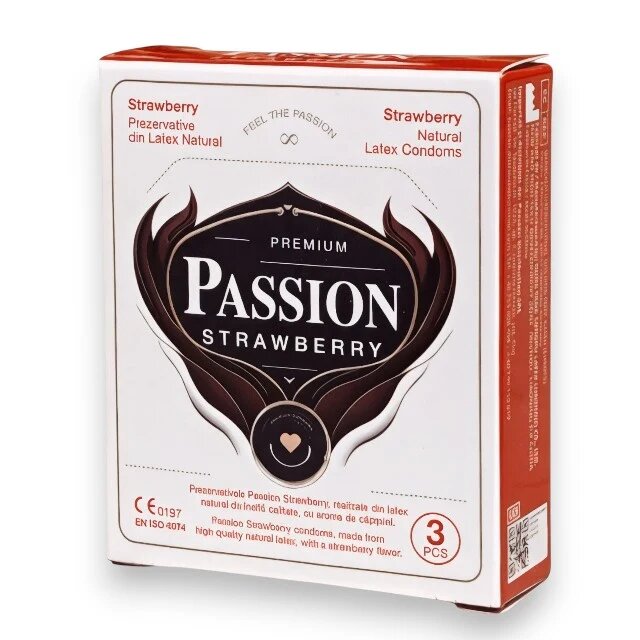 Passion Prezervative Strawberry din latex natural lubrifiate și rezistente diametru 52 mm cu aromă de căpșuni 3 buc
