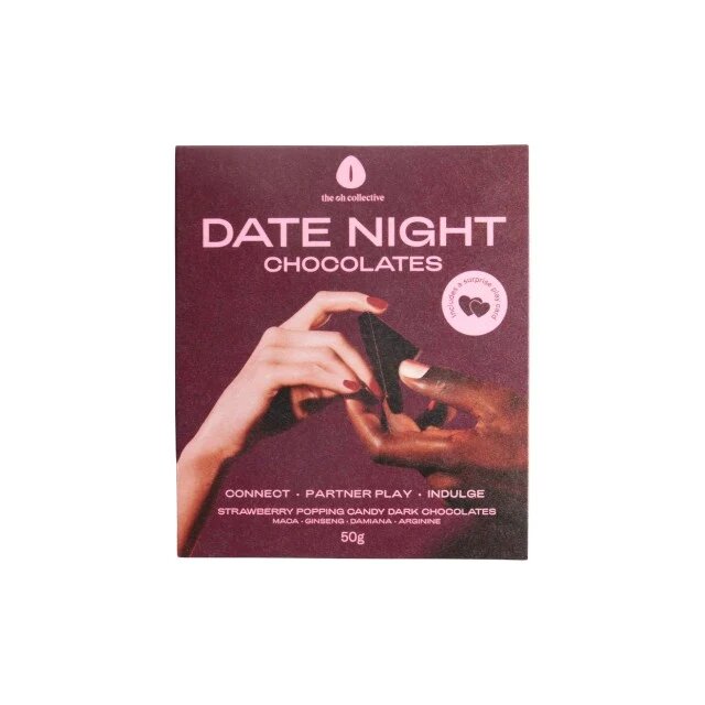 THE OH COLLECTIVE Ciocolată neagră afrodisiacă unisex Date Night Chocolates 4 cărți de joc incluse “Adevăr sau Provocare” cu căpșuni maca și cayenne 50 g (maro)